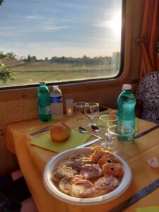 WhatsApp Image 2025 04 08 at 22.24.02 1 Train,Touristique